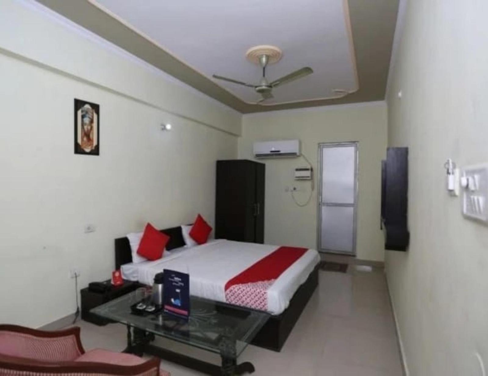 Hotel S K Palace Lucknow , Best Hotel In Lucknow , Hotel In Transport Nagar Lucknow ,Budget Hotels In Lucknow Ngoại thất bức ảnh