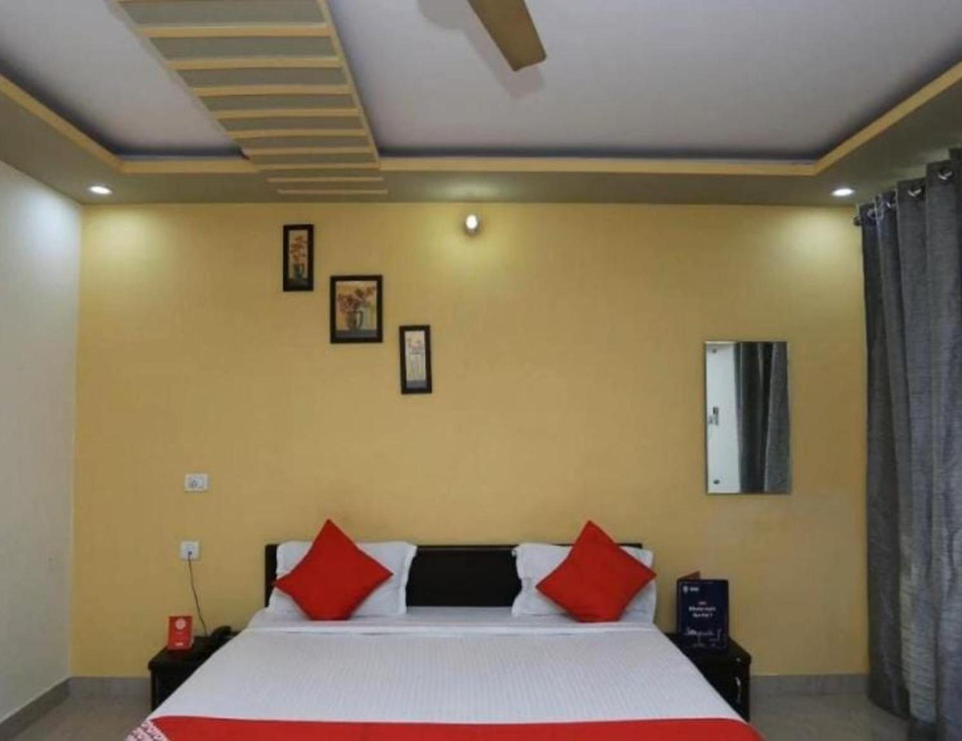 Hotel S K Palace Lucknow , Best Hotel In Lucknow , Hotel In Transport Nagar Lucknow ,Budget Hotels In Lucknow Ngoại thất bức ảnh